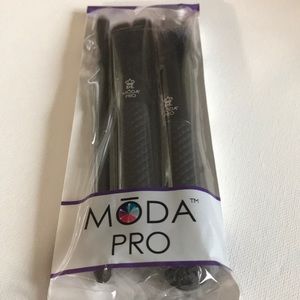 MODA™ Pro 3-Piece Brush Set by Royal & Langnickel